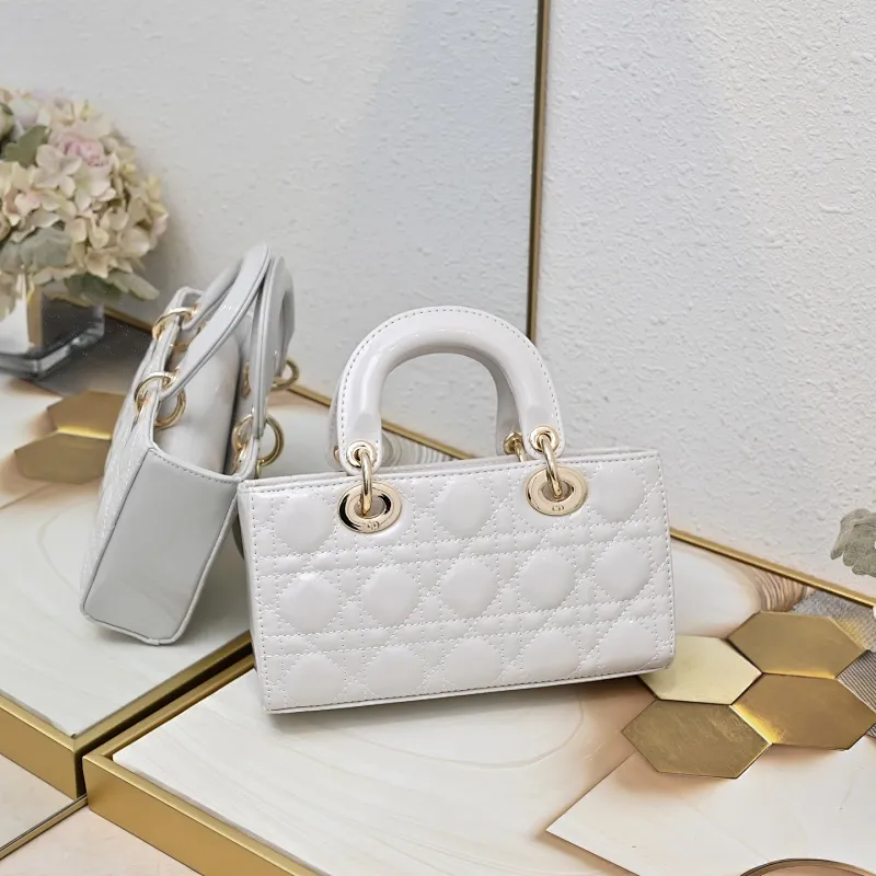 All Categories Official Website "Brand Women's Bags" Women's Bags 💙 DIOR 2025 New DIOR Crossbody Bag