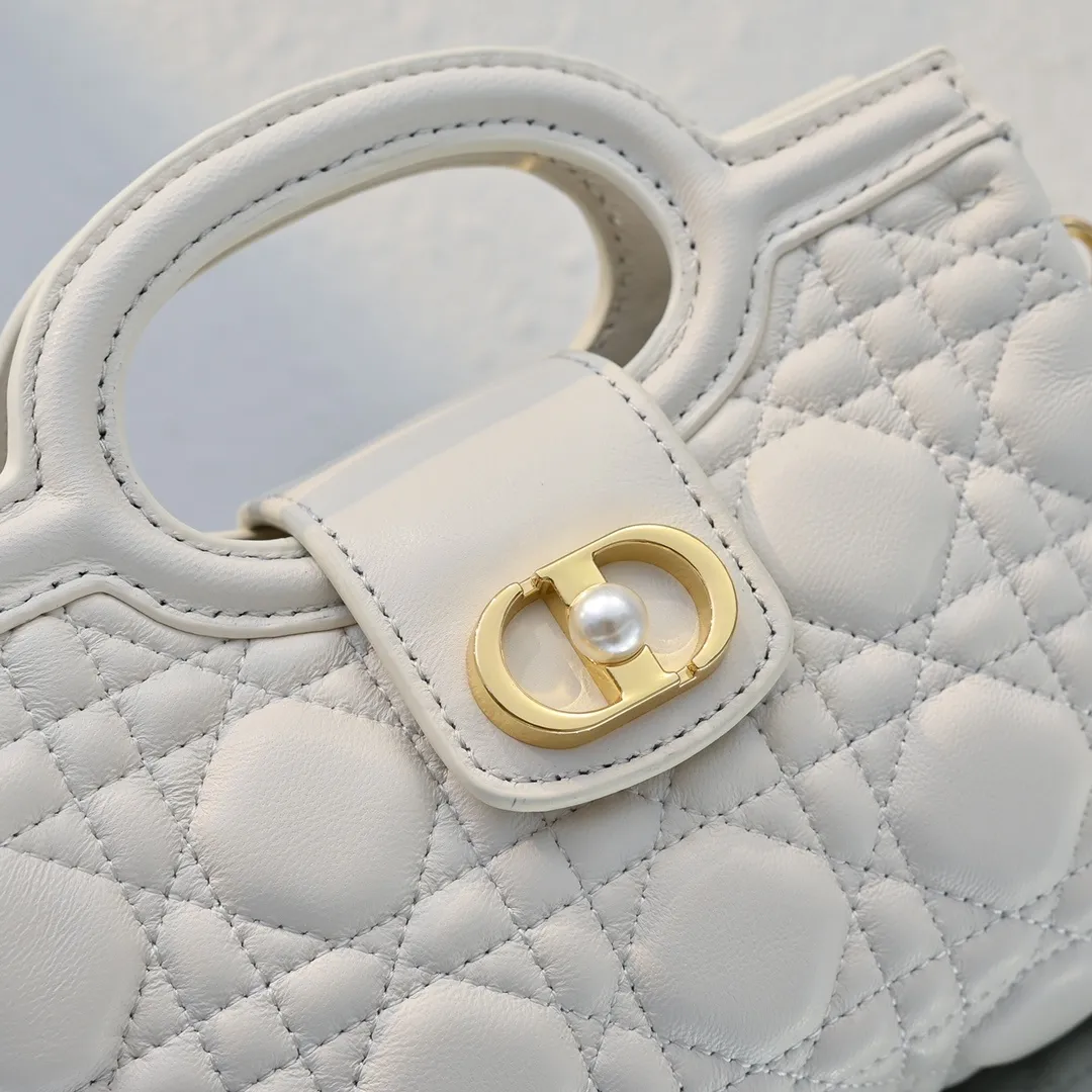 All Categories Official Website "Brand Women's Bags" Women's Bags 💙 DIOR 2025 New DIOR Crossbody Bag