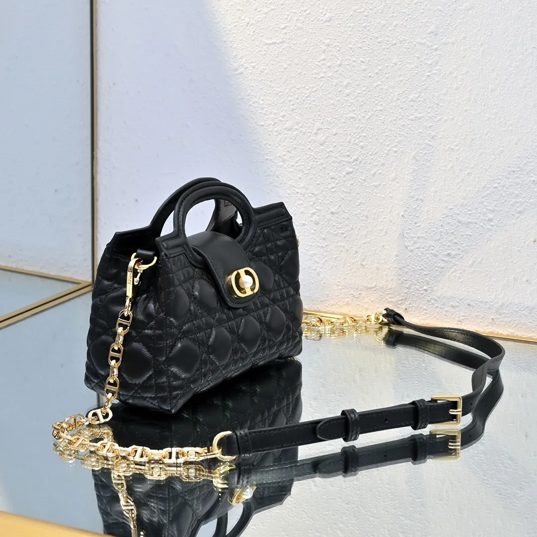 All Categories Official Website "Brand Women's Bags" Women's Bags 💙 DIOR 2025 New DIOR Crossbody Bag