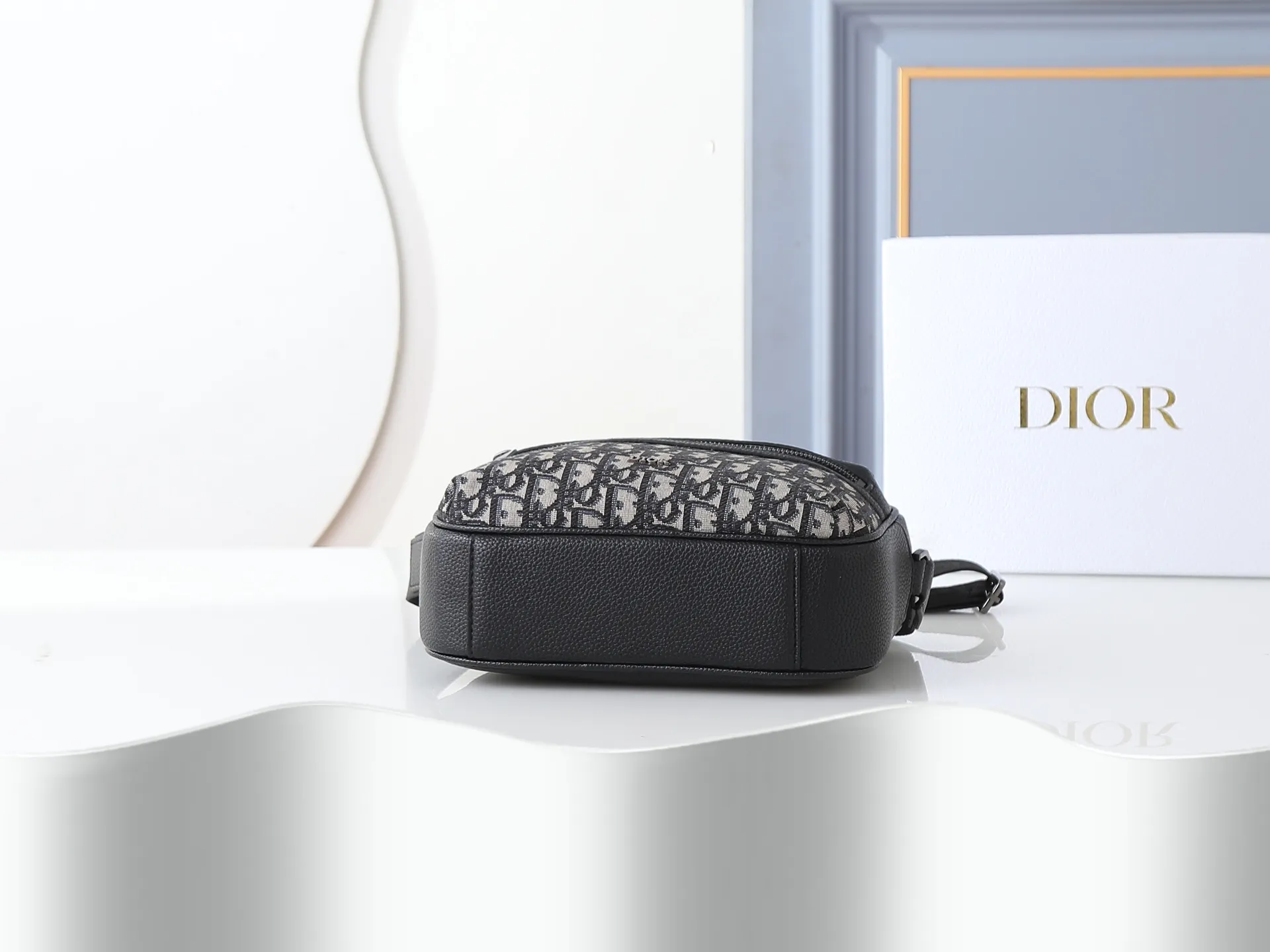 All Categories Official Website "Brand Women's Bags" Women's Bags 💙 DIOR 2026 New DIOR Crossbody Bag