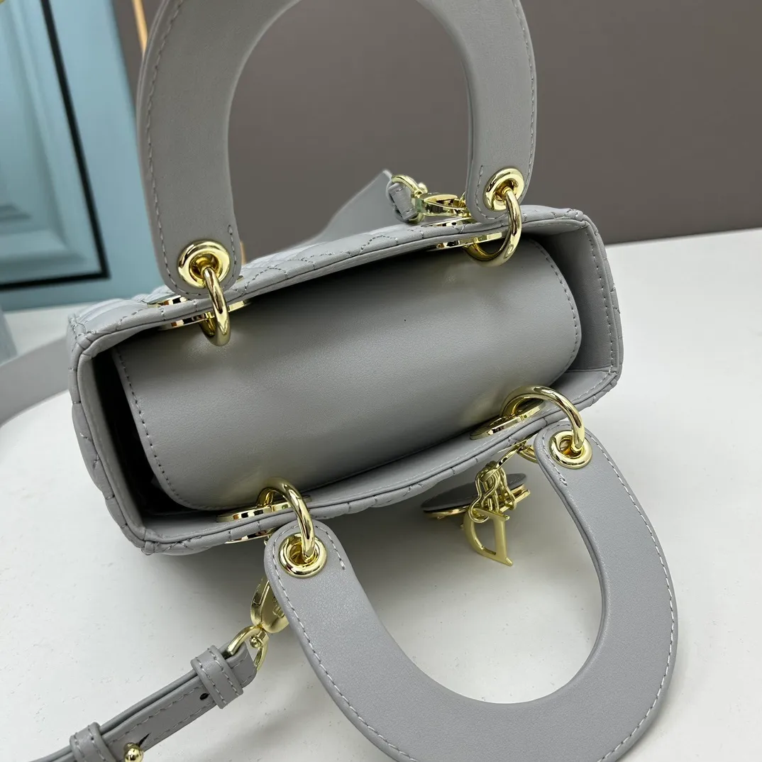 All Categories Official Website "Brand Women's Bags" Women's Bags 💙 DIOR 2026 New DIOR Handbags