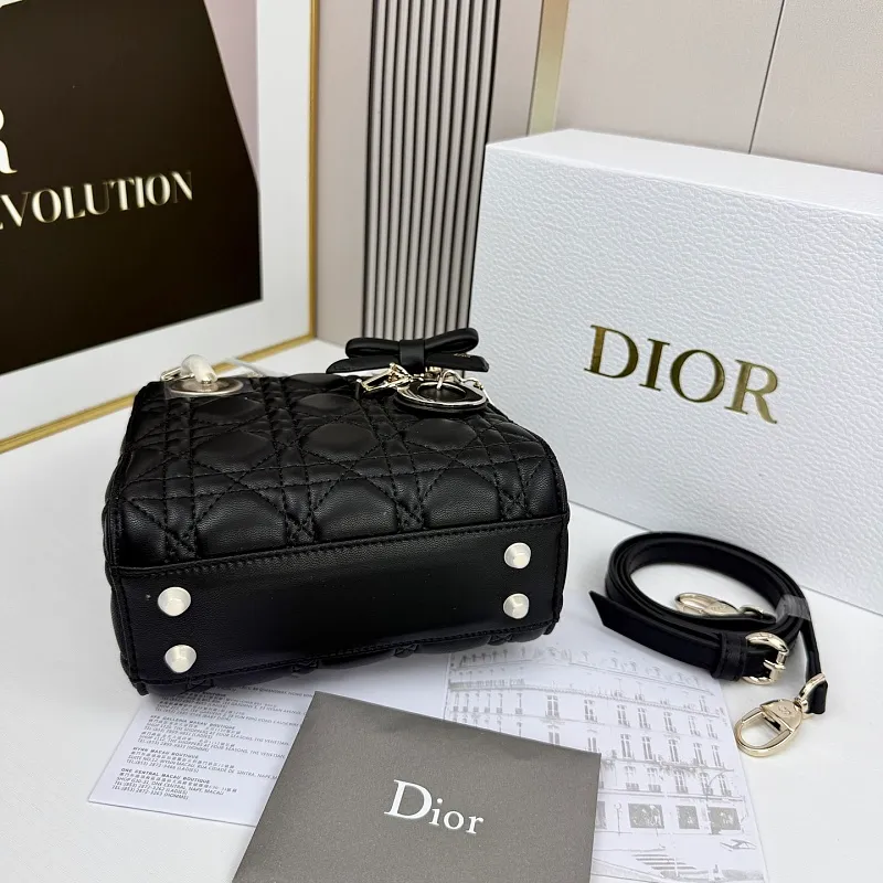 All Categories Official Website "Brand Women's Bags" Women's Bags 💙 DIOR 2026 New DIOR Crossbody Bag
