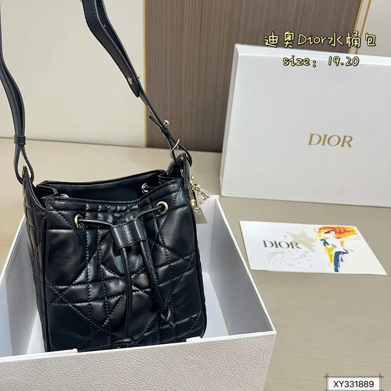 All Categories Official Website "Brand Women's Bags" Women's Bags 💙 DIOR 2025 New Dior Crossbody Bag