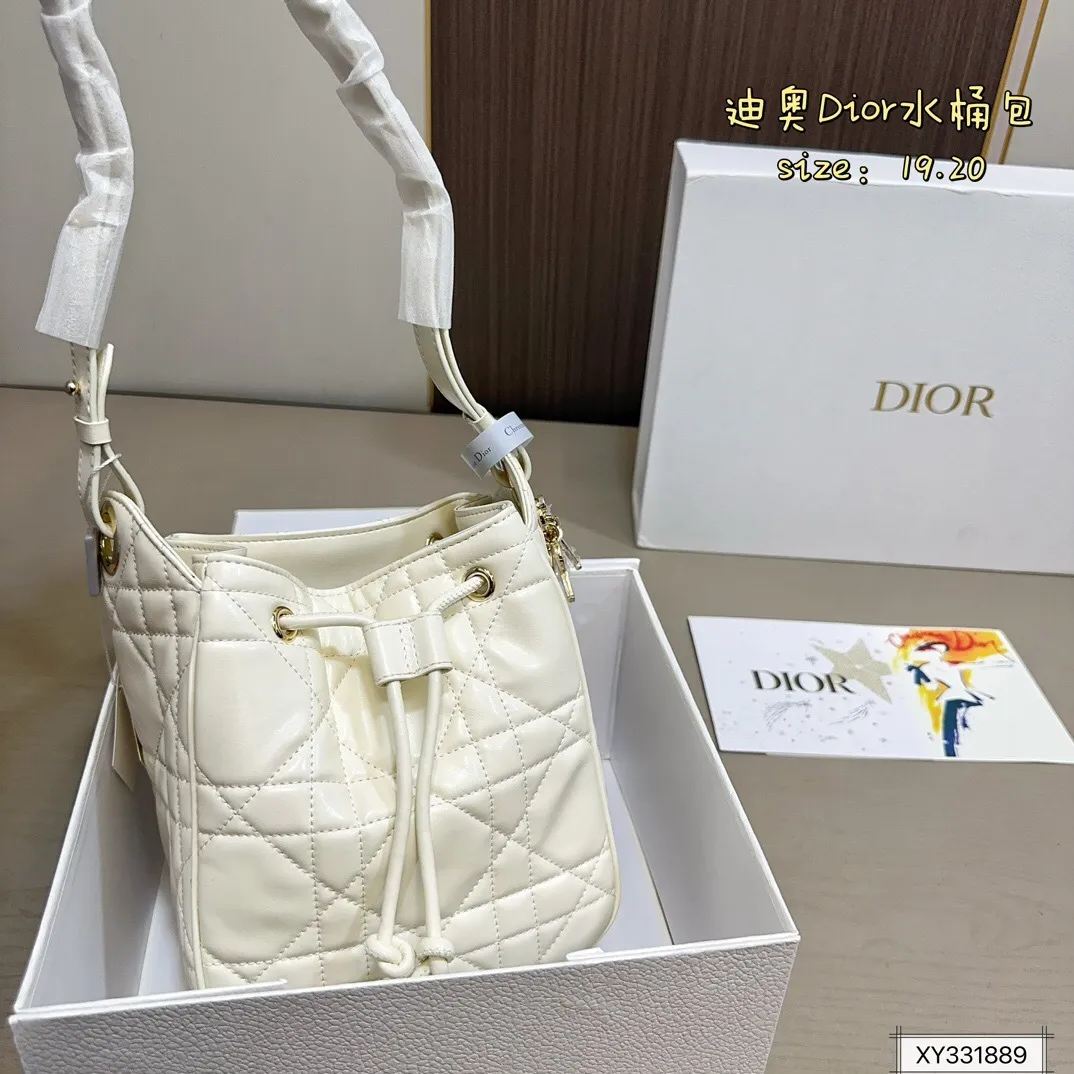 All Categories Official Website "Brand Women's Bags" Women's Bags 💙 DIOR 2025 New Dior Crossbody Bag