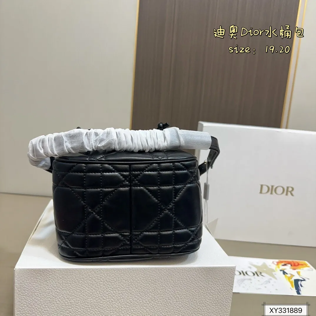 All Categories Official Website "Brand Women's Bags" Women's Bags 💙 DIOR 2025 New Dior Crossbody Bag