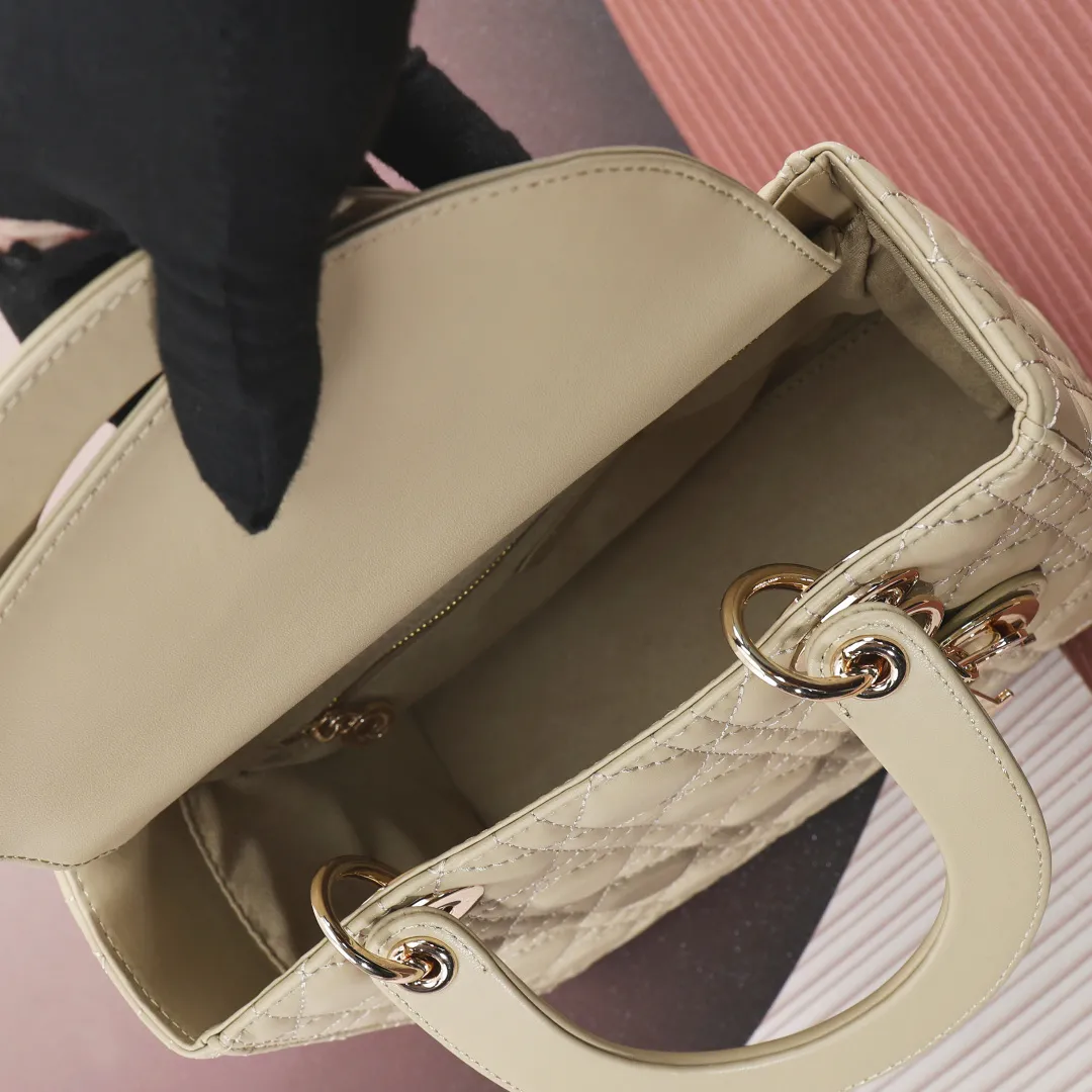 All Categories Official Website "Brand Women's Bags" Women's Bags 💙 DIOR 2026 New DIOR Handbags