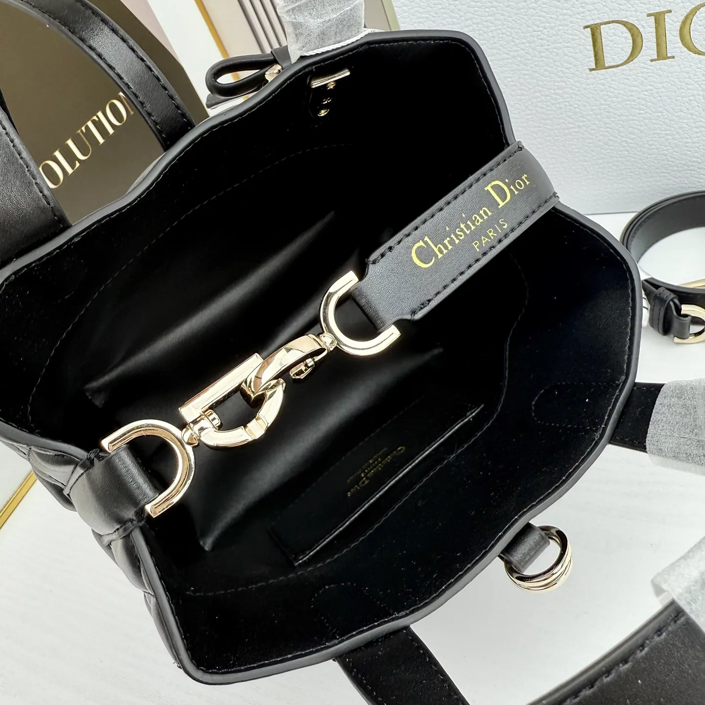 All Categories Official Website "Brand Women's Bags" Women's Bags 💙 DIOR 2026 New DIOR Handbags