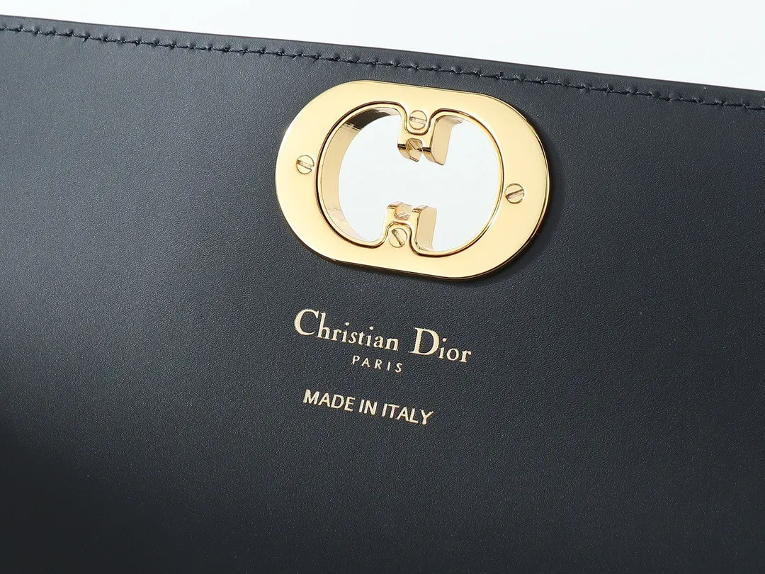 All Categories Official Website "Brand Women's Bags" Women's Bags 💙 DIOR 2025 New DIOR Crossbody Bag