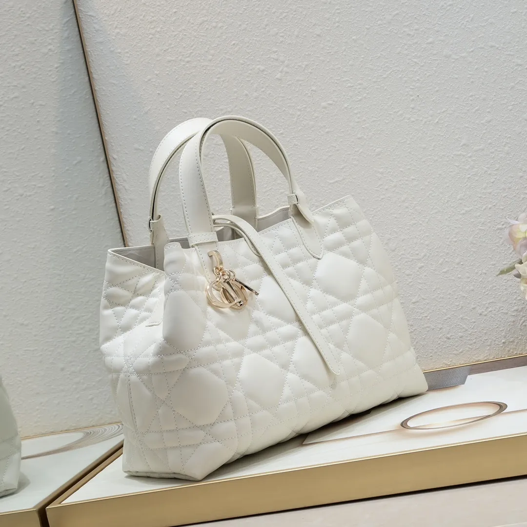 All Categories Official Website "Brand Women's Bags" Women's Bags 💙 DIOR 2025 New DIOR Handbags