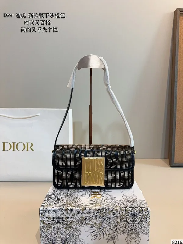 All categories Official website "Brand Women's Bags" Women's Bags 💙 DIOR 2025 new DIOR armpit bag