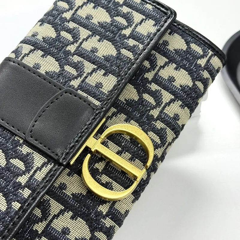All Categories Official Website "Brand Women's Bags" Women's Bags 💙 DIOR 2026 New DIOR Crossbody Bag