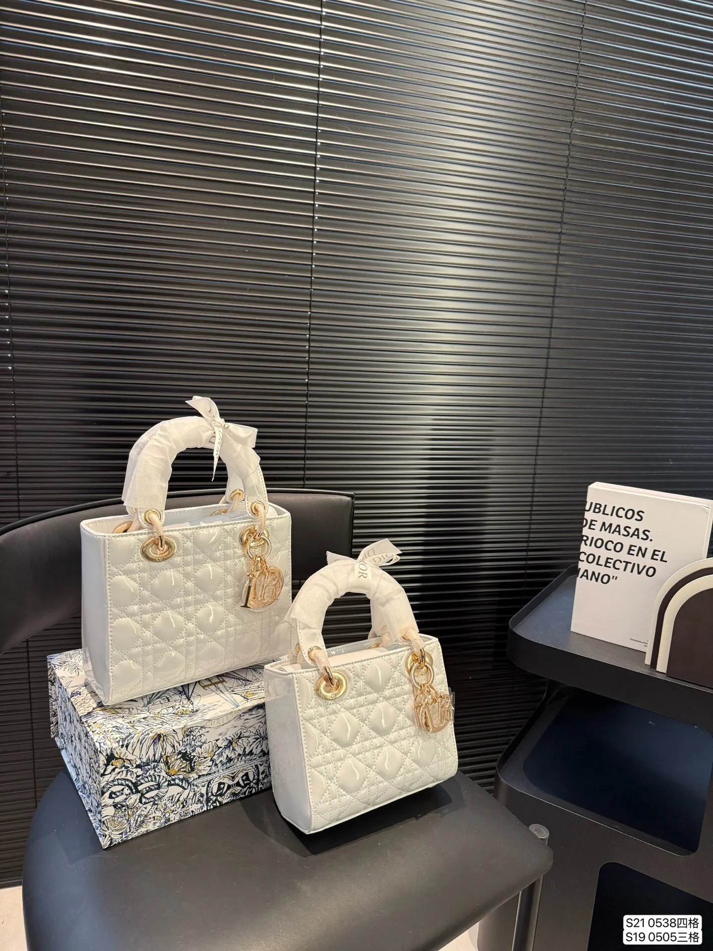 All Categories Official Website "Brand Women's Bags" Women's Bags 💙 DIOR 2025 New DIOR Crossbody Bag