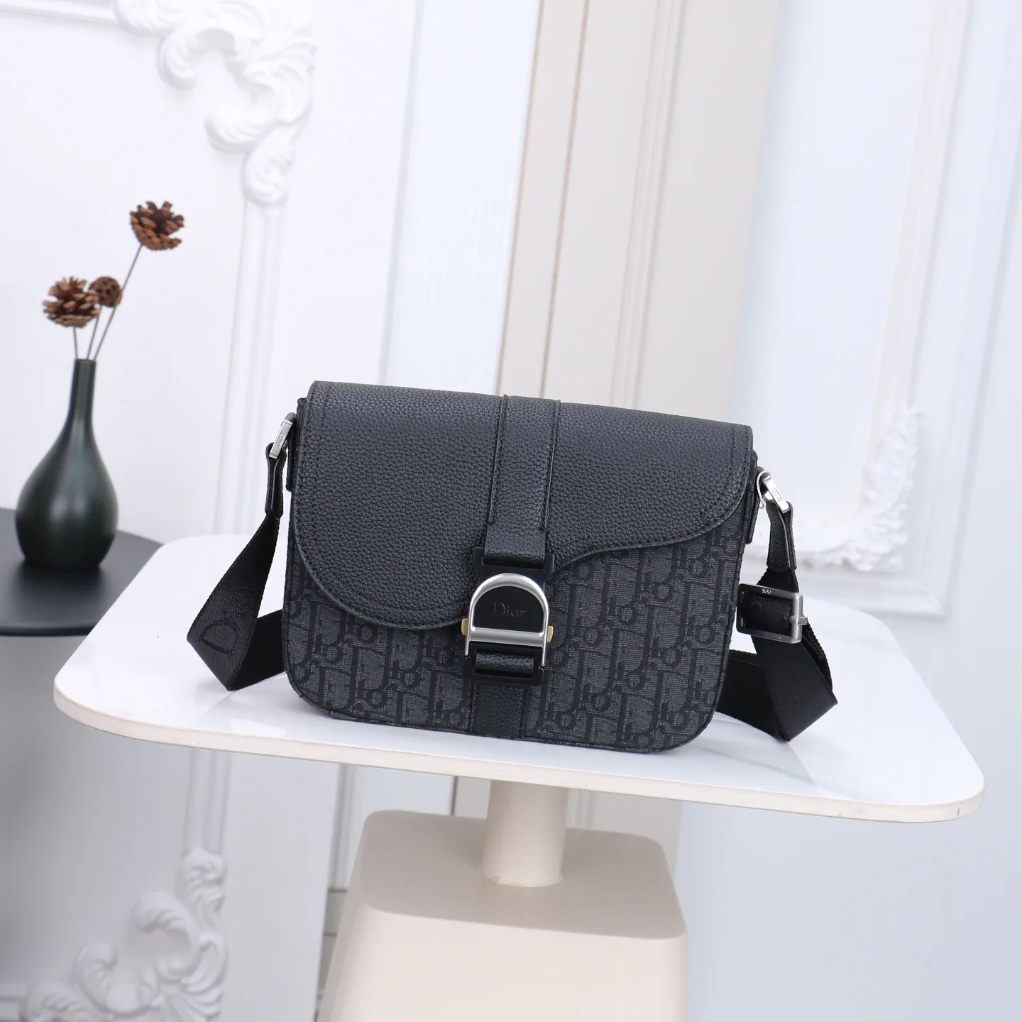 All Categories Official Website "Brand Women's Bags" Women's Bags 💙 DIOR 2026 New DIOR Crossbody Bag