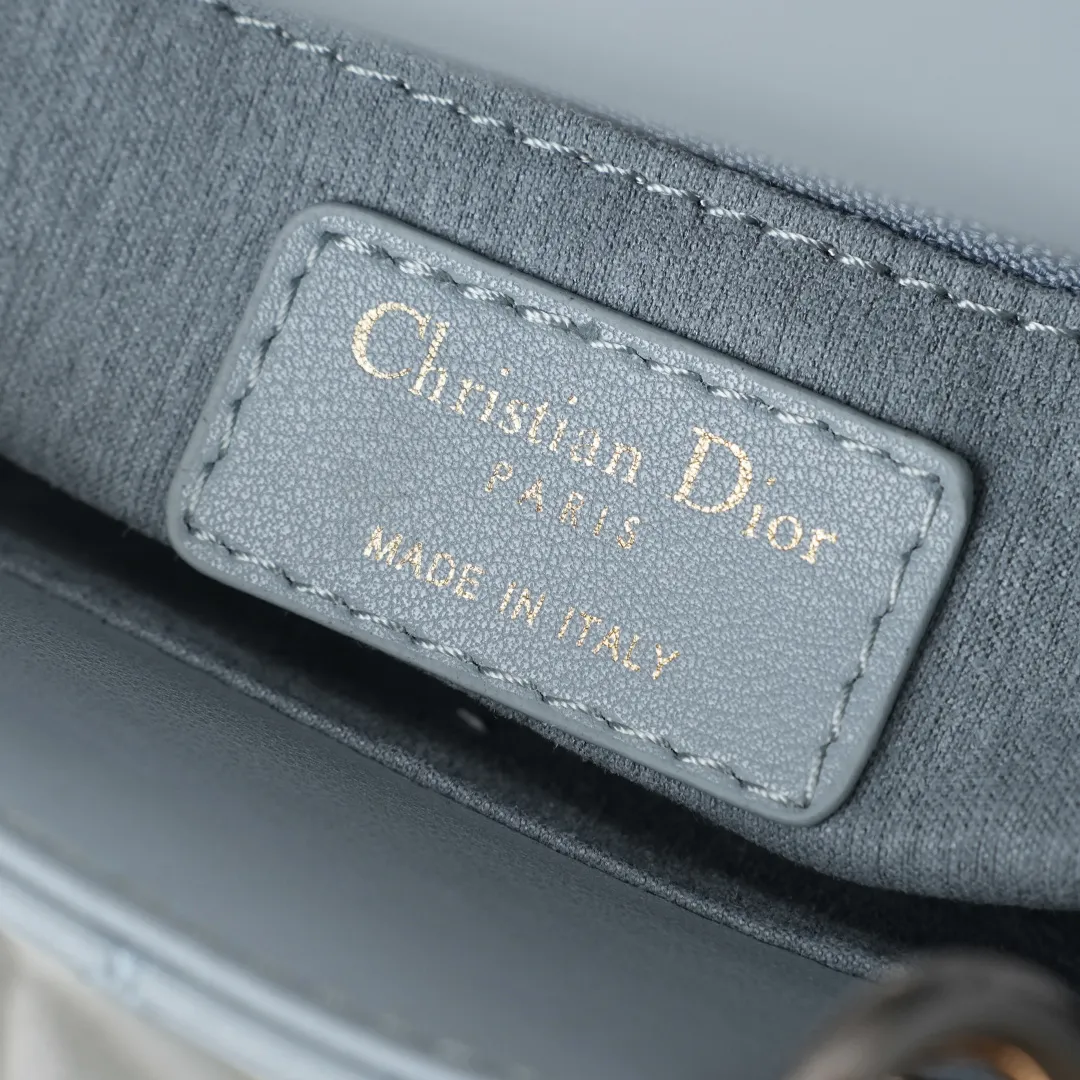 All Categories Official Website "Brand Women's Bags" Women's Bags 💙 DIOR 2026 New DIOR Handbags