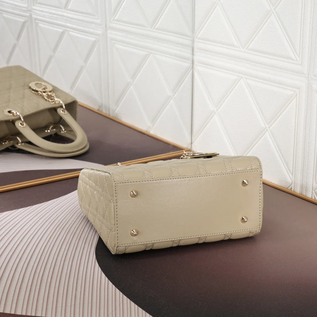 All Categories Official Website "Brand Women's Bags" Women's Bags 💙 DIOR 2026 New DIOR Handbags
