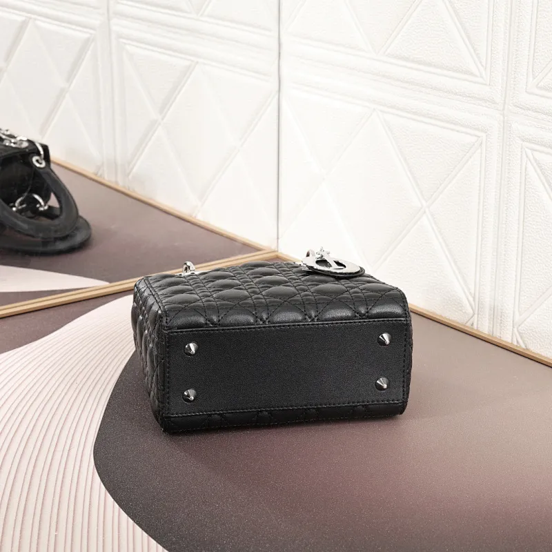All Categories Official Website "Brand Women's Bags" Women's Bags 💙 DIOR 2026 New DIOR Handbags