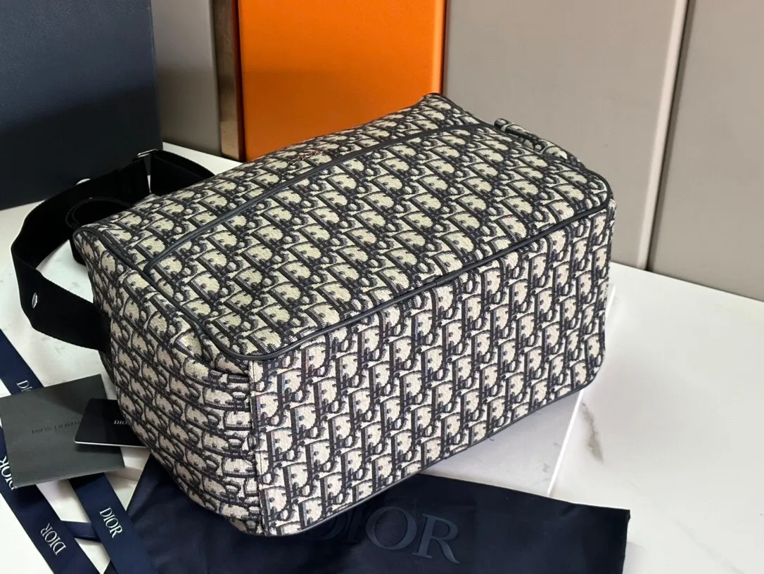 All Categories Official Website "Brand Women's Bags" Women's Bags 💙 DIOR 2025 New DIOR Crossbody Bag