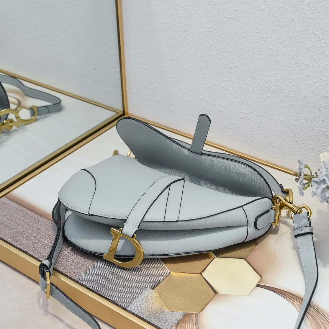 All Categories Official Website "Brand Women's Bags" Women's Bags 💙 DIOR 2025 New DIOR Crossbody Bag