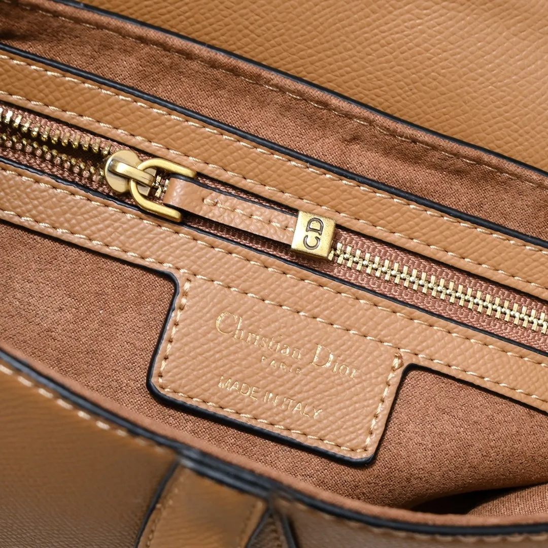 All Categories Official Website "Brand Women's Bags" Women's Bags 💙 DIOR 2025 New DIOR Crossbody Bag