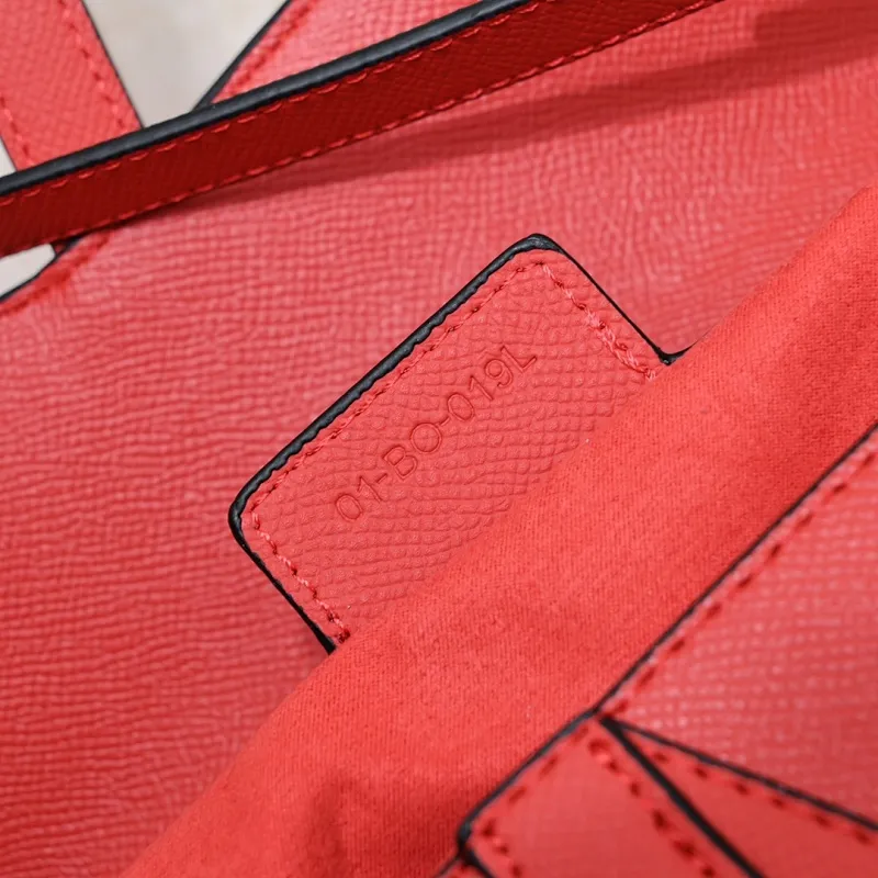 All Categories Official Website "Brand Women's Bags" Women's Bags 💙 DIOR 2025 New DIOR Crossbody Bag