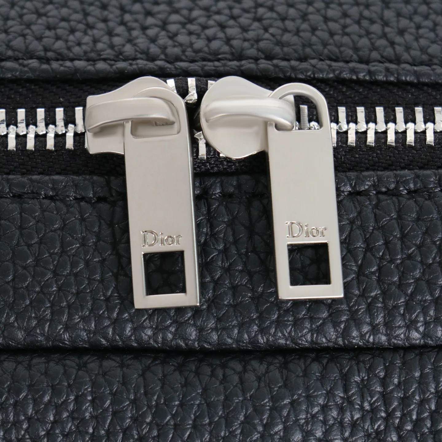 All Categories Official Website "Brand Women's Bags" Women's Bags 💙 DIOR 2026 New DIOR Crossbody Bag