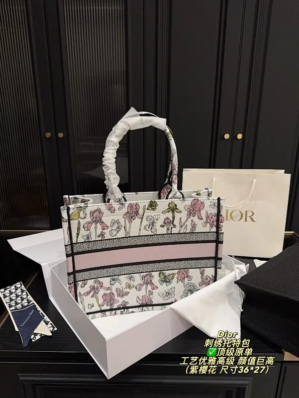 All Categories Official Website "Brand Women's Bags" Women's Bags 💙 DIOR 2025 New DIOR Handbags