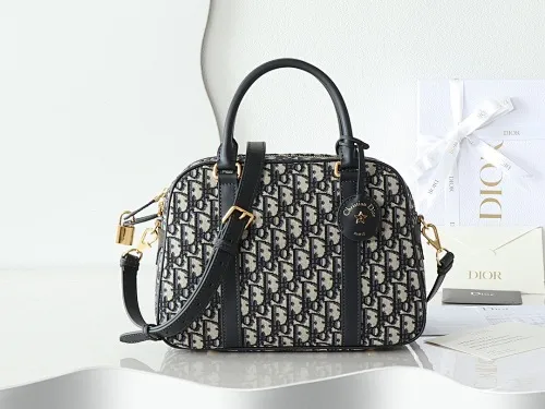 All Categories Official Website "Brand Women's Bags" Women's Bags 💙 DIOR 2025 New DIOR Crossbody Bag