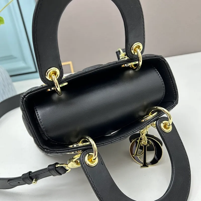 All Categories Official Website "Brand Women's Bags" Women's Bags 💙 DIOR 2026 New DIOR Handbags