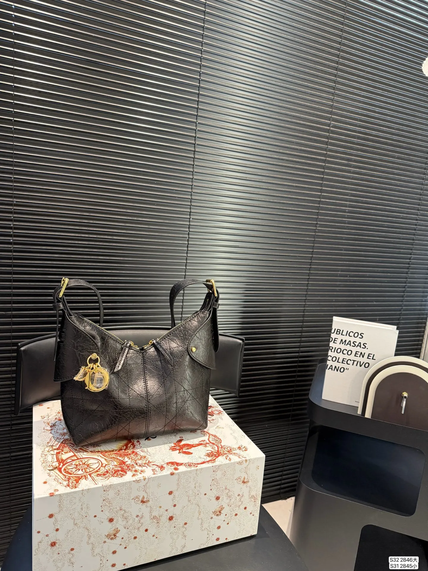 All Categories Official Website "Brand Women's Bags" Women's Bags 💙 DIOR 2025 New DIOR Crossbody Bag