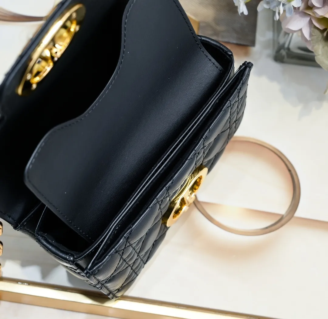 All Categories Official Website "Brand Women's Bags" Women's Bags 💙 DIOR 2025 New DIOR Crossbody Bag