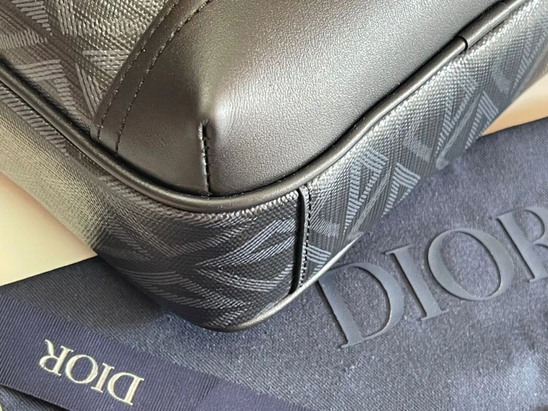 All Categories Official Website "Brand Women's Bags" Women's Bags 💙 DIOR 2025 New DIOR Crossbody Bag