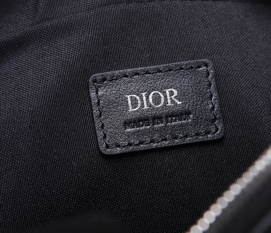 All Categories Official Website "Brand Women's Bags" Women's Bags 💙 DIOR 2025 New DIOR Crossbody Bag
