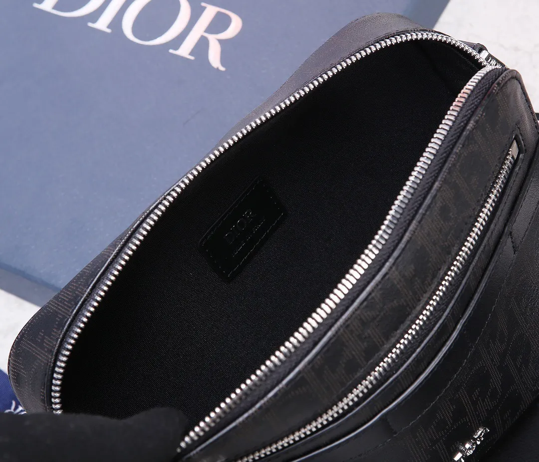 All Categories Official Website "Brand Women's Bags" Women's Bags 💙 DIOR 2025 New DIOR Crossbody Bag