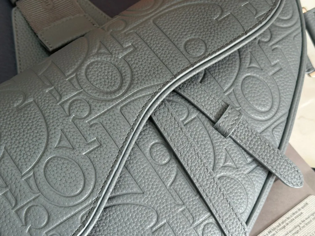 All Categories Official Website "Brand Women's Bags" Women's Bags 💙 DIOR 2025 New DIOR Crossbody Bag