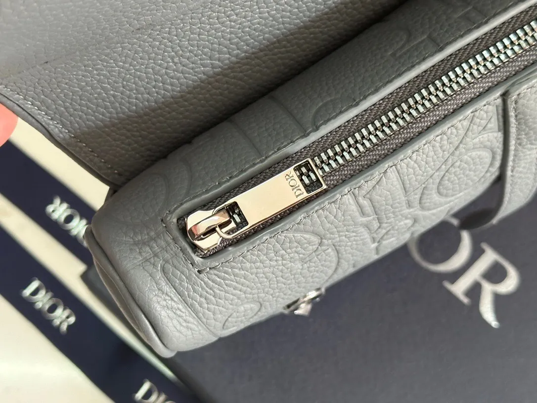 All Categories Official Website "Brand Women's Bags" Women's Bags 💙 DIOR 2025 New DIOR Crossbody Bag