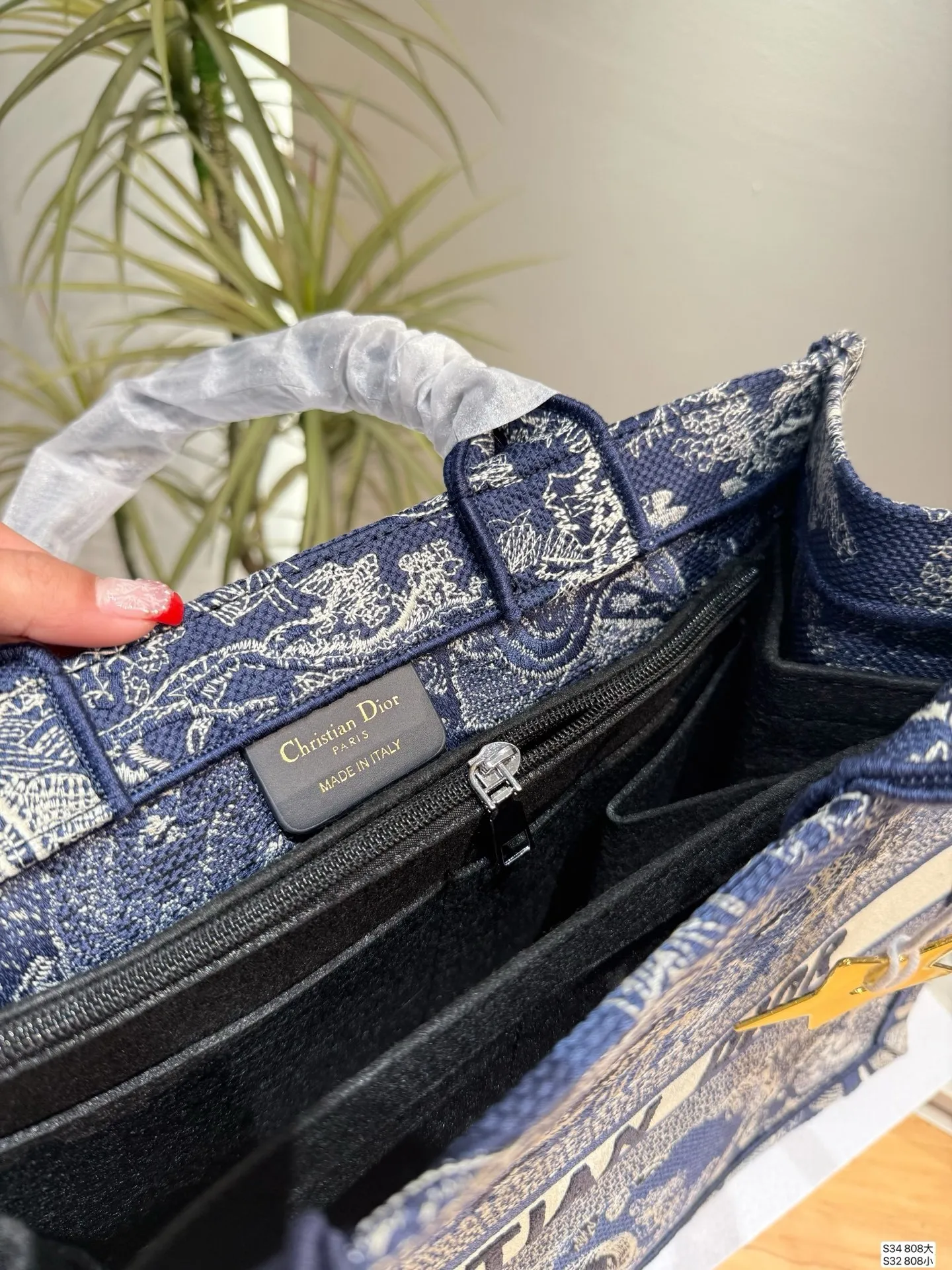All Categories Official Website "Brand Women's Bags" Women's Bags 💙 DIOR 2025 New DIOR Handbags