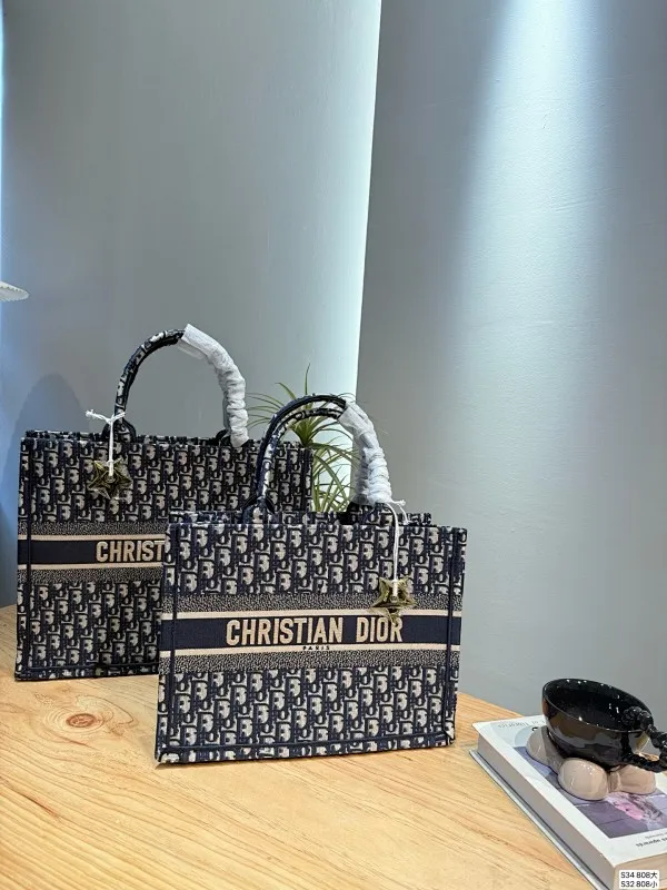 All Categories Official Website "Brand Women's Bags" Women's Bags 💙 DIOR 2025 New DIOR Handbags