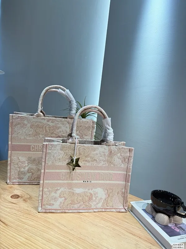 All Categories Official Website "Brand Women's Bags" Women's Bags 💙 DIOR 2025 New DIOR Handbags
