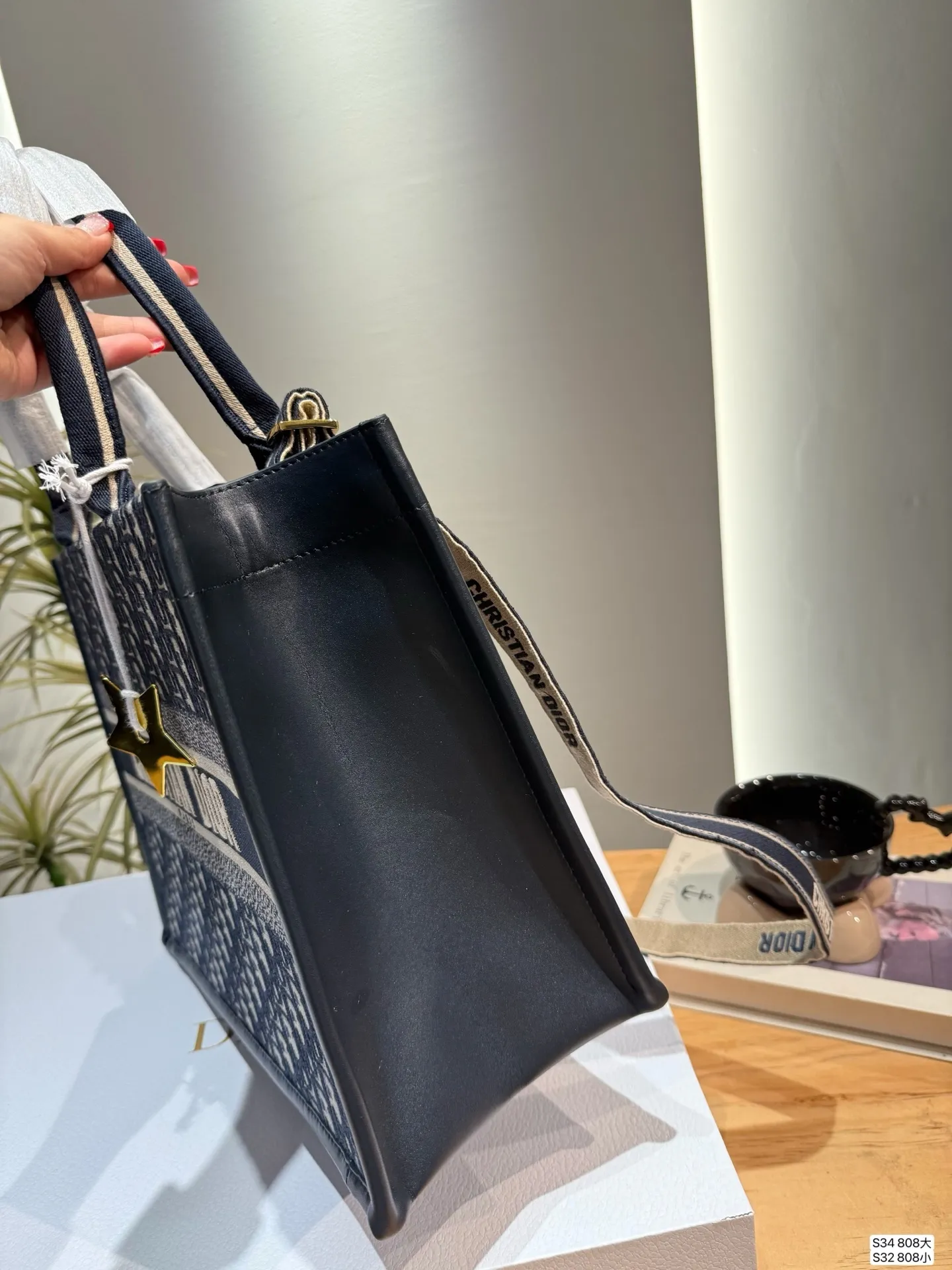 All Categories Official Website "Brand Women's Bags" Women's Bags 💙 DIOR 2025 New DIOR Handbags