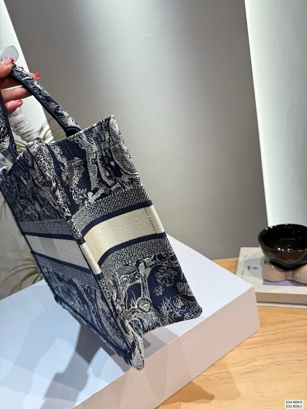 All Categories Official Website "Brand Women's Bags" Women's Bags 💙 DIOR 2025 New DIOR Handbags