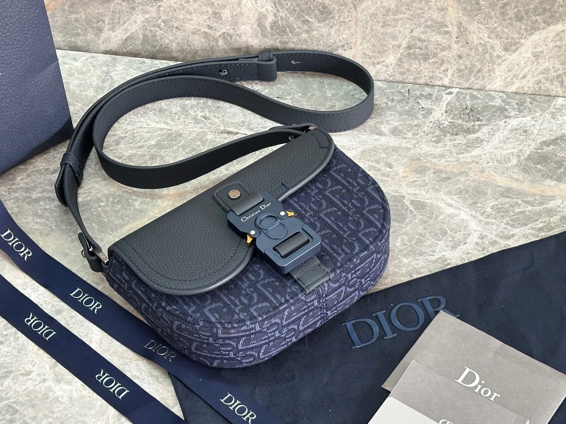 All Categories Official Website "Brand Women's Bags" Women's Bags 💙 DIOR 2025 New DIOR Crossbody Bag