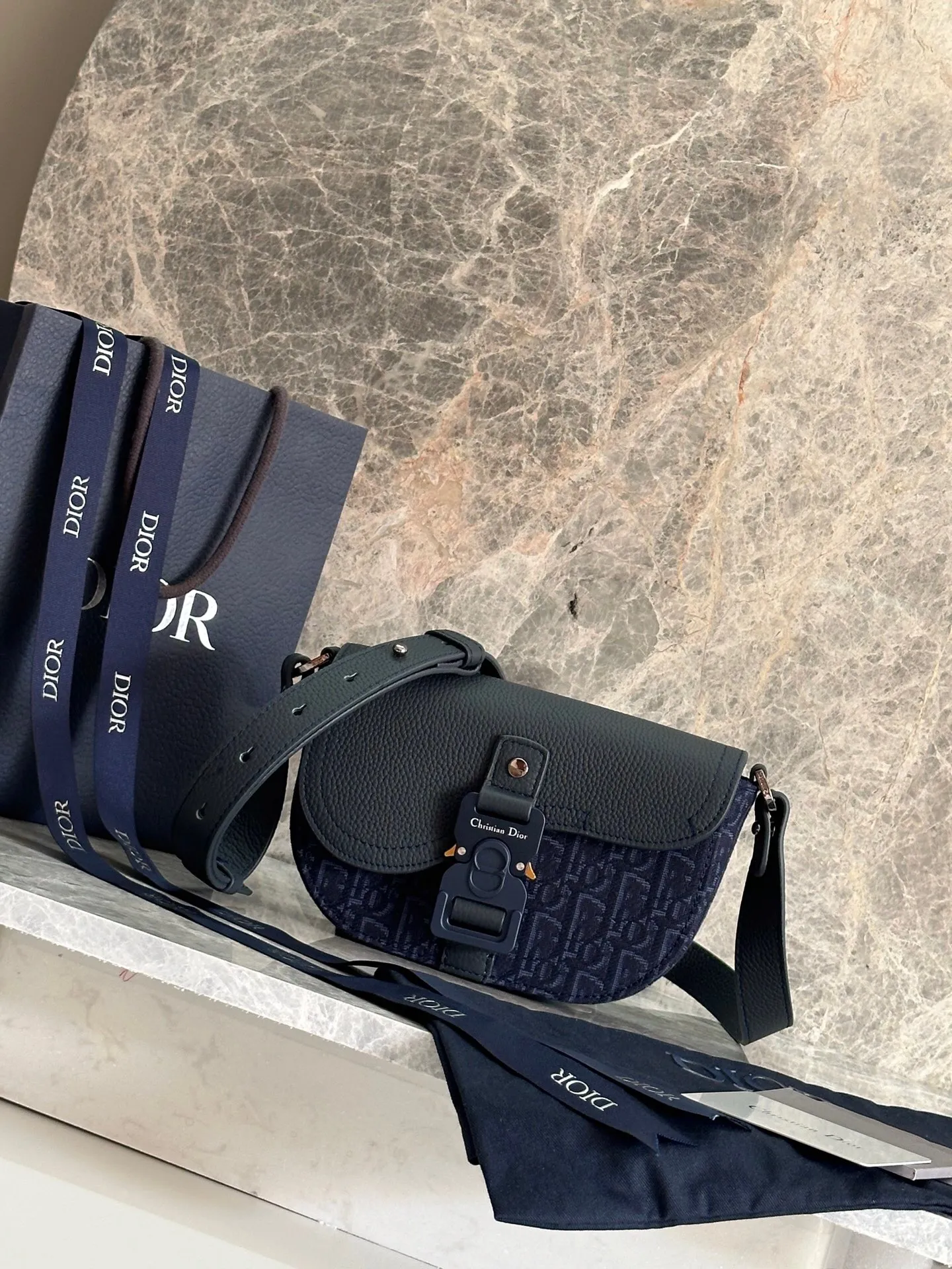 All Categories Official Website "Brand Women's Bags" Women's Bags 💙 DIOR 2025 New DIOR Crossbody Bag