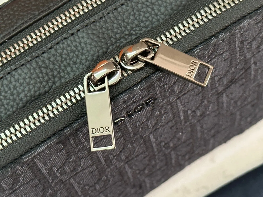 All Categories Official Website "Brand Women's Bags" Women's Bags 💙 DIOR 2025 New DIOR Crossbody Bag