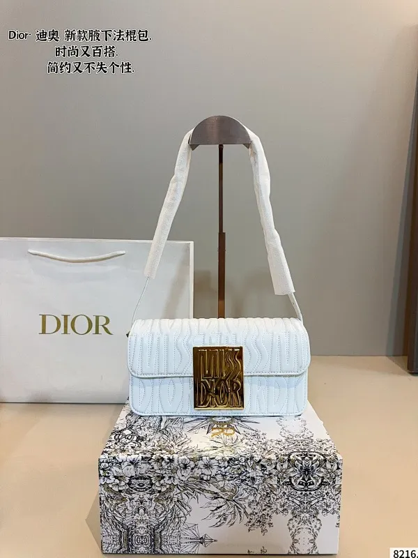 All categories Official website "Brand Women's Bags" Women's Bags 💙 DIOR 2025 new DIOR armpit bag