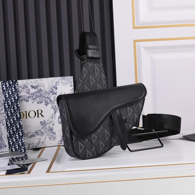 All Categories Official Website "Brand Women's Bags" Women's Bags 💙 DIOR 2025 New DIOR Crossbody Bag