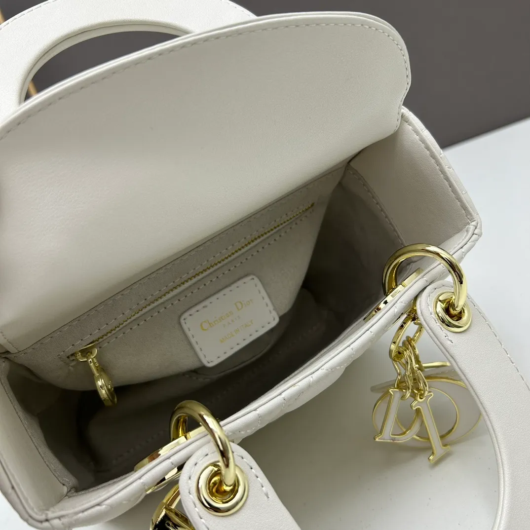 All Categories Official Website "Brand Women's Bags" Women's Bags 💙 DIOR 2026 New DIOR Handbags