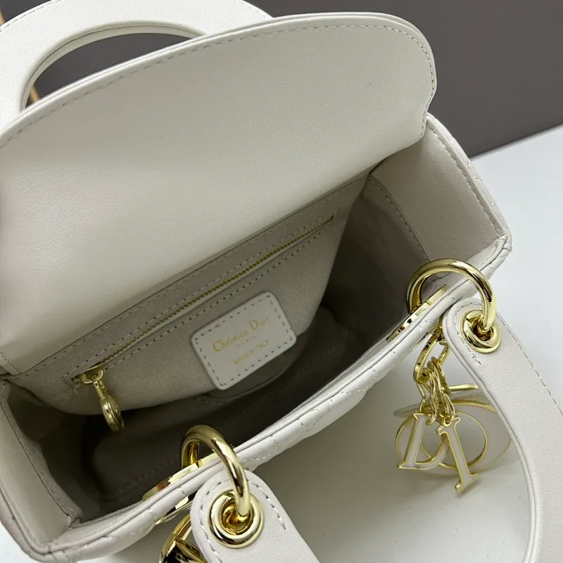 All Categories Official Website "Brand Women's Bags" Women's Bags 💙 DIOR 2026 New DIOR Handbags