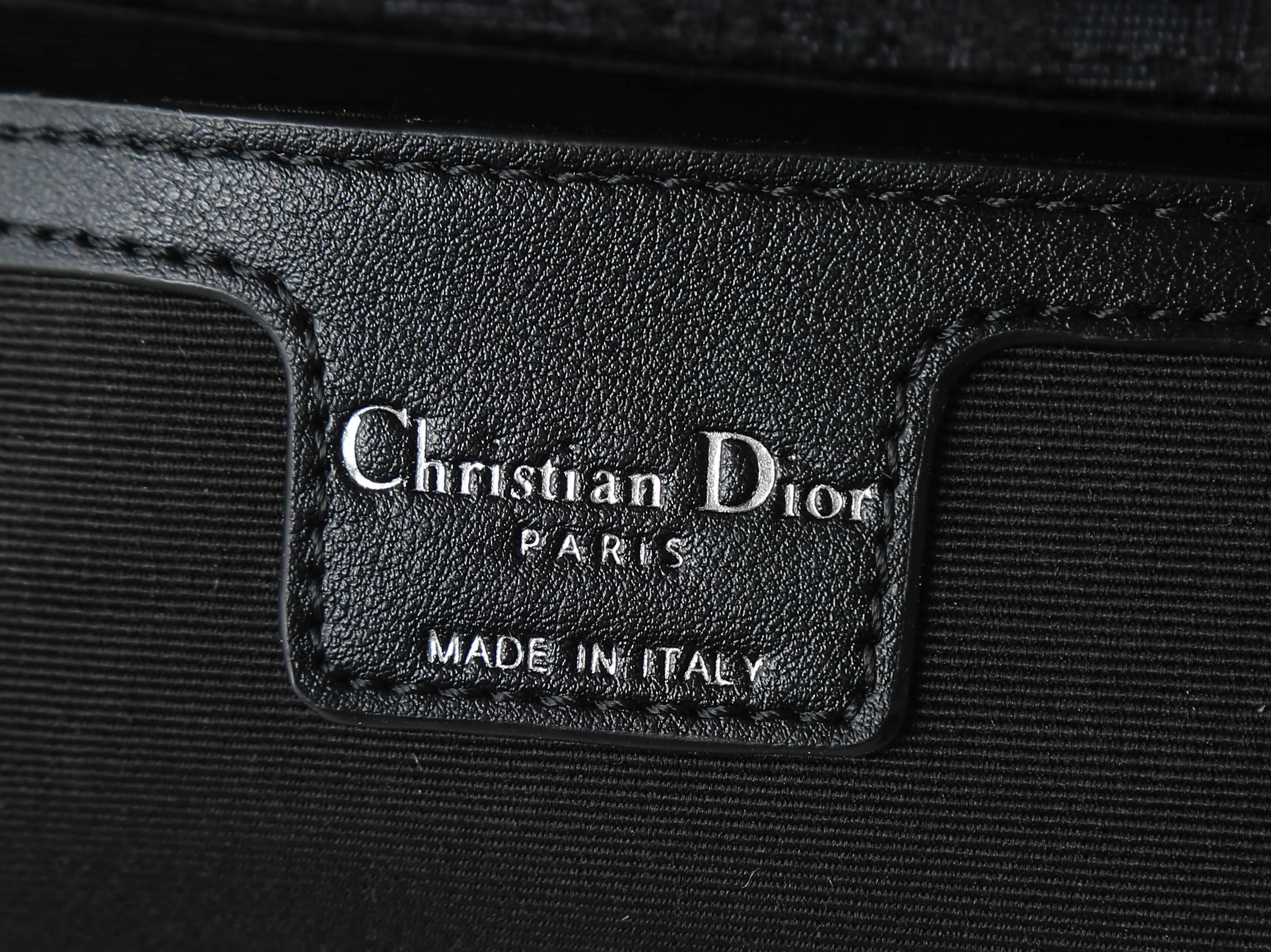 All Categories Official Website "Brand Women's Bags" Women's Bags 💙 DIOR 2026 New DIOR Crossbody Bag