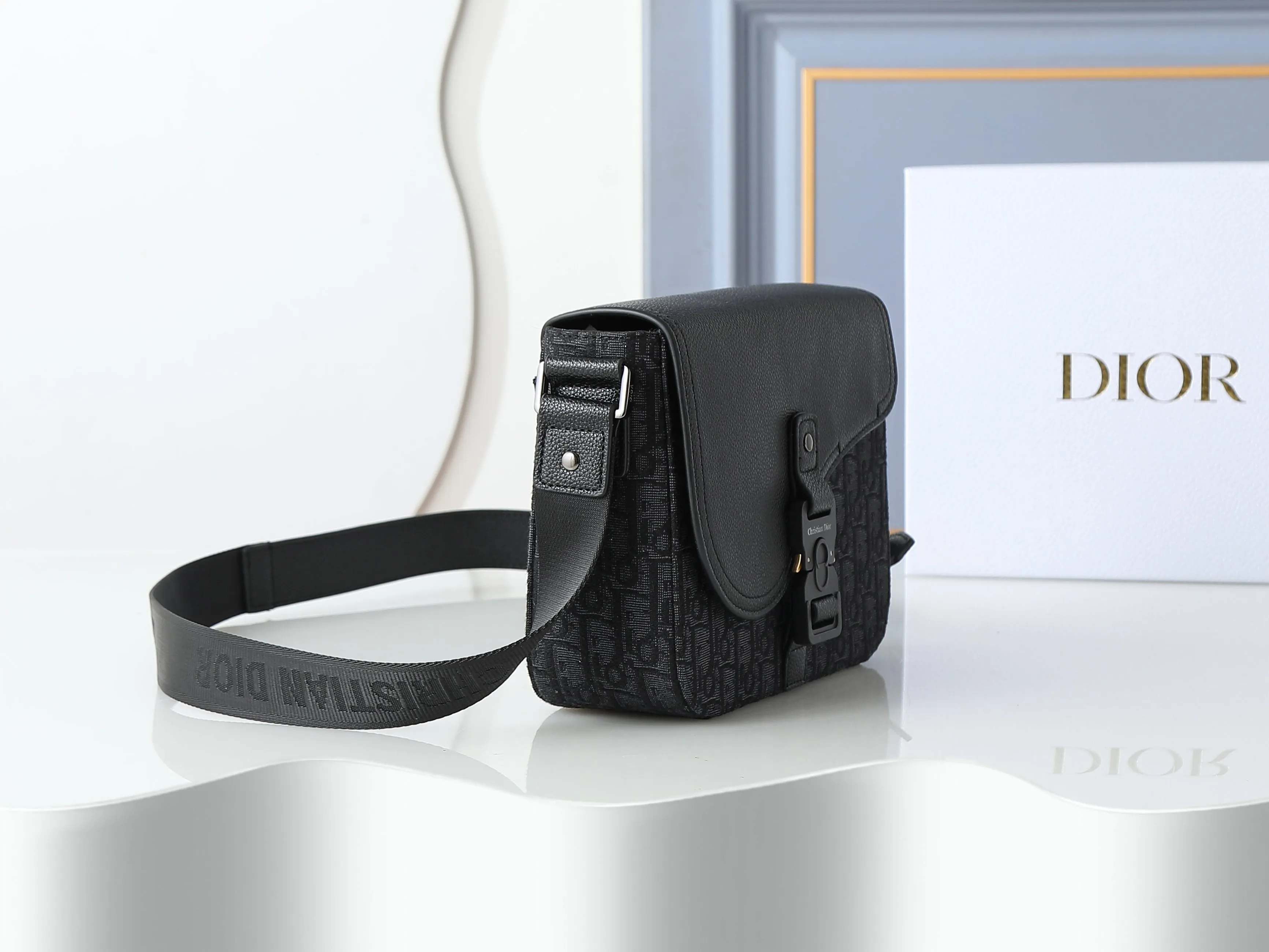 All Categories Official Website "Brand Women's Bags" Women's Bags 💙 DIOR 2026 New DIOR Crossbody Bag