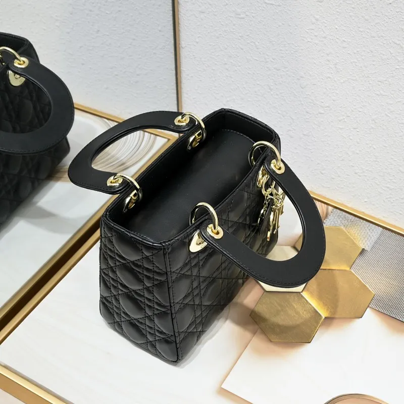 All Categories Official Website "Brand Women's Bags" Women's Bags 💙 DIOR 2025 New DIOR Crossbody Bag